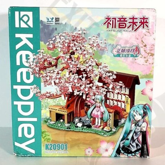 Crypton Hatsune Miku Cherry Blossom Building Blocks Set -NEW Officially Licensed - Picture 9 of 12